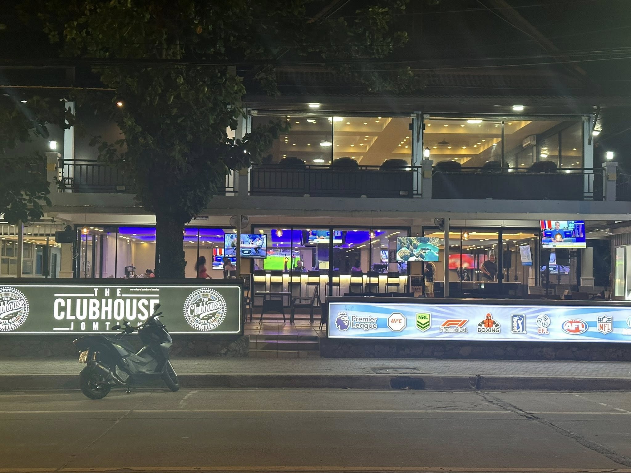 568621362 790978617259620 1920045881279441511 N